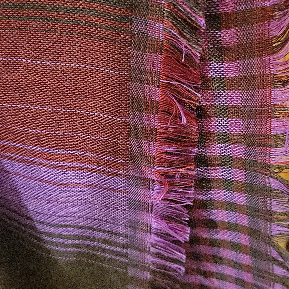 Eddie Bauer reversible scarf. The colors are brown, burgandy, and a fushia. - Picture 4 of 5